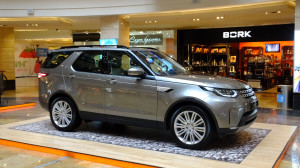 Соблазнение девушки с таким автомобилем наверное не составит большого труда!